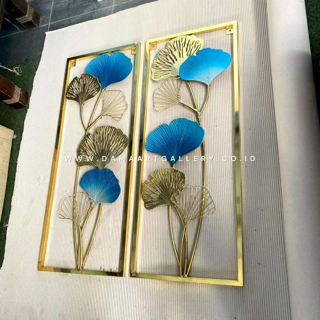 Wall Decor Kuningan Double